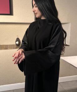 Alternative view of عبايه بتدخيله جميلة على االاكمام-R020